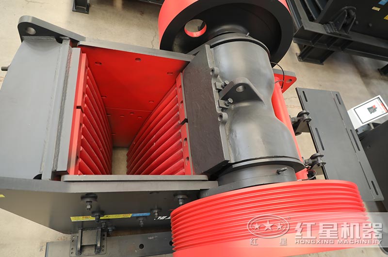 顎式破碎機進料口顎板 顎式破碎機進料口顎板